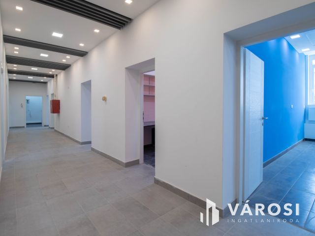Kiadó 29 m2-es felszerelt, berendezett fogászati rendelő